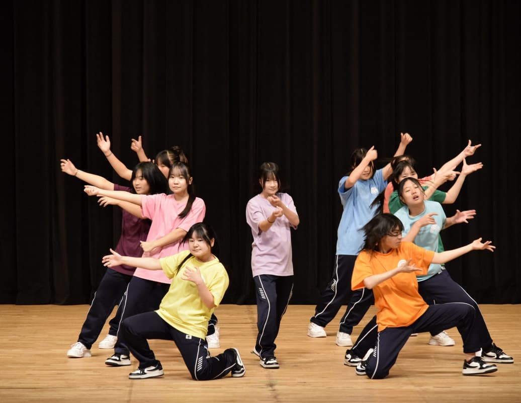 裾野市立富岡中学校